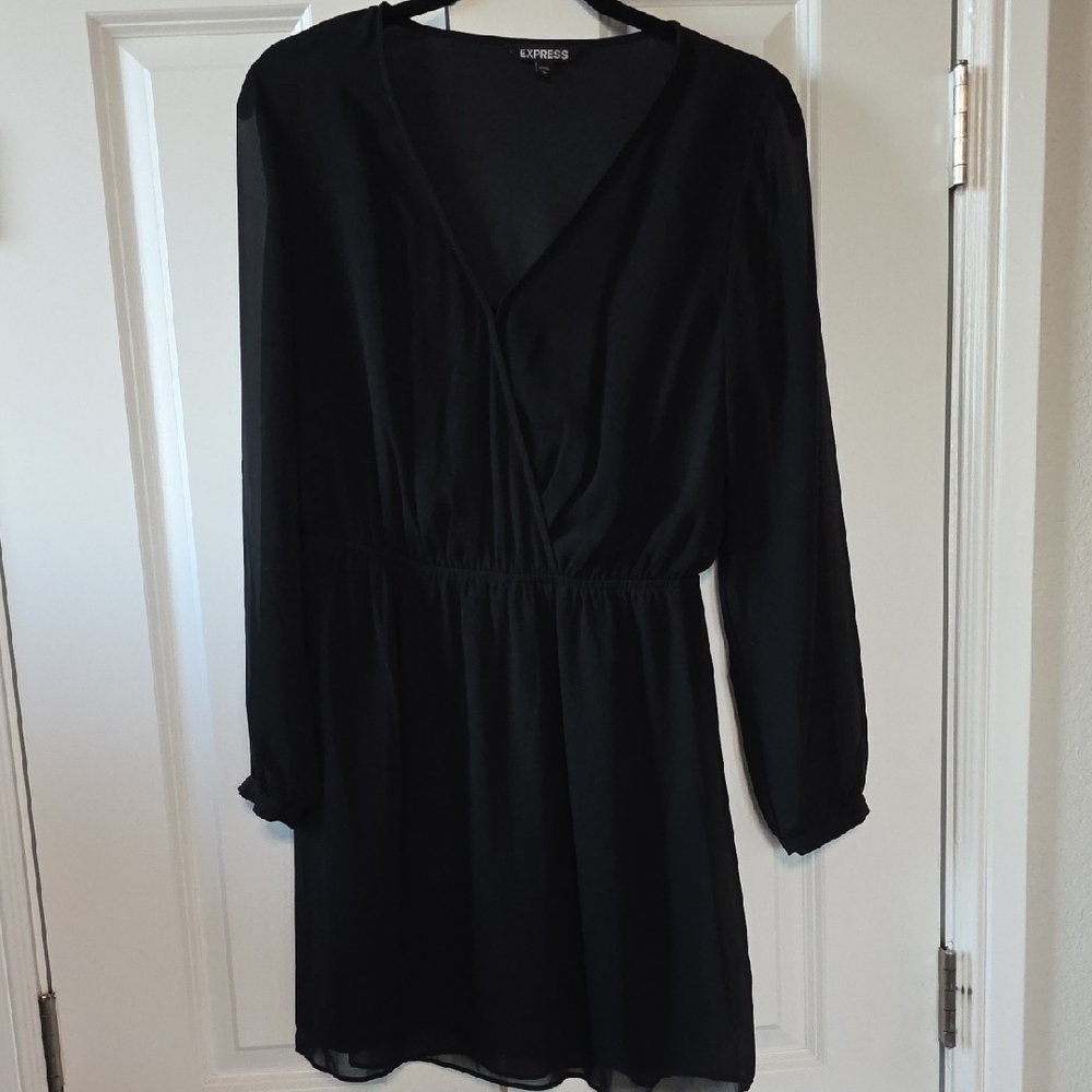 Express Elegant Black Long Sleeve Dress